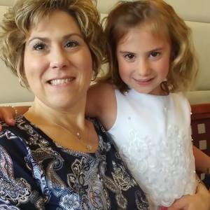 Meet your Posher, Christine